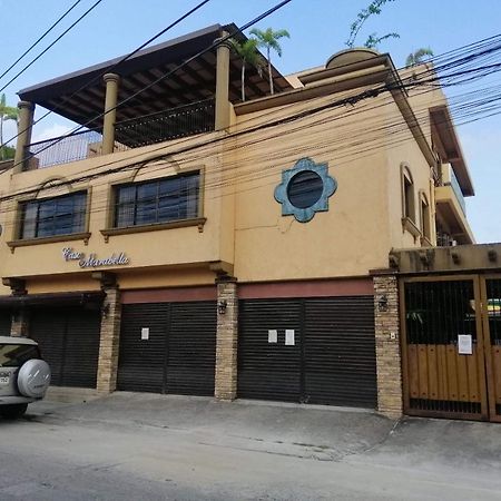 Reddoorz At Casa Marabella Villamonte Bacolod City Exterior foto