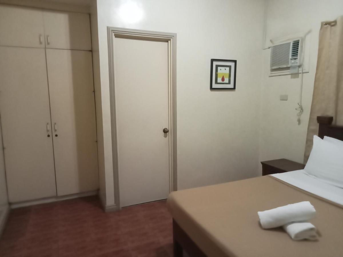 Reddoorz At Casa Marabella Villamonte Bacolod City Exterior foto